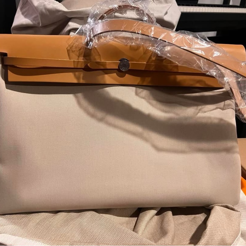 Hermes Tan and Cream Leather Handbag
